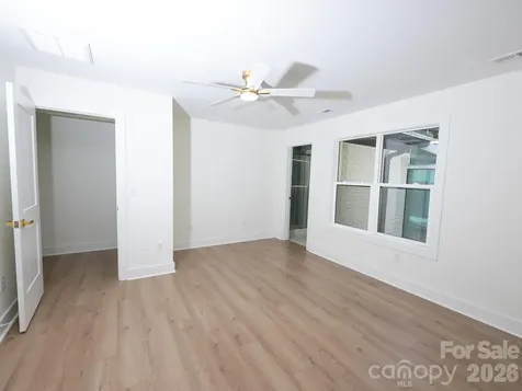 5306 Wales Street Charlotte NC 28269