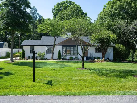 5306 Wales Street Charlotte NC 28269
