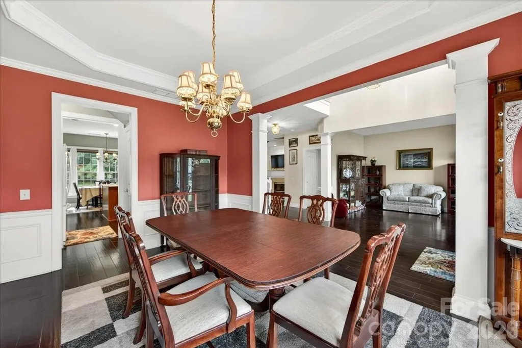 10604 Knight Castle Drive Charlotte NC 28277