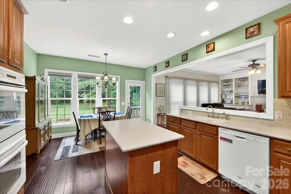 10604 Knight Castle Drive Charlotte NC 28277