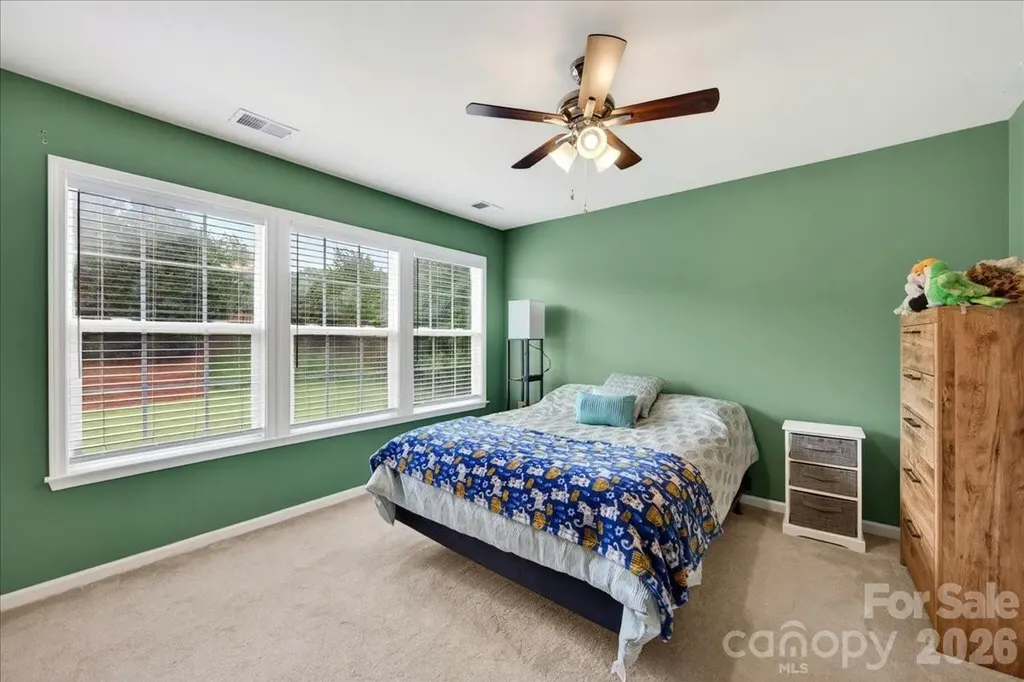 10604 Knight Castle Drive Charlotte NC 28277