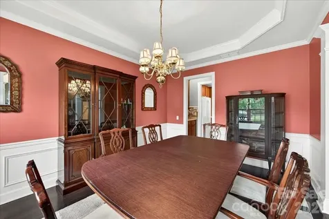 10604 Knight Castle Drive Charlotte NC 28277