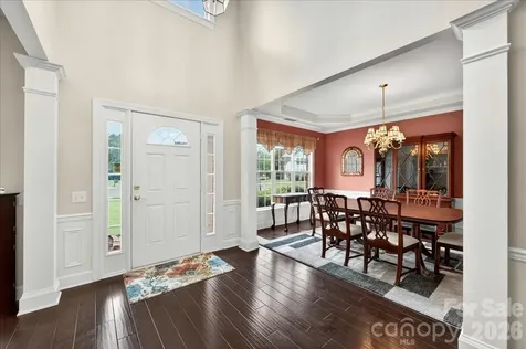 10604 Knight Castle Drive Charlotte NC 28277