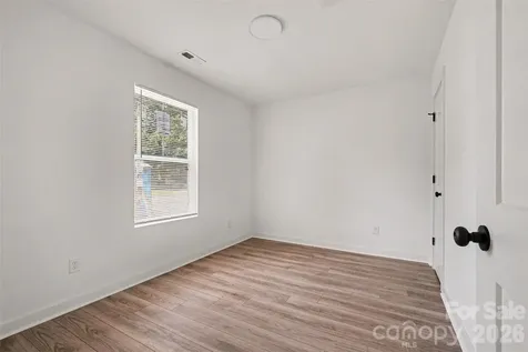 1302 Rainbow Drive Shelby NC 28152