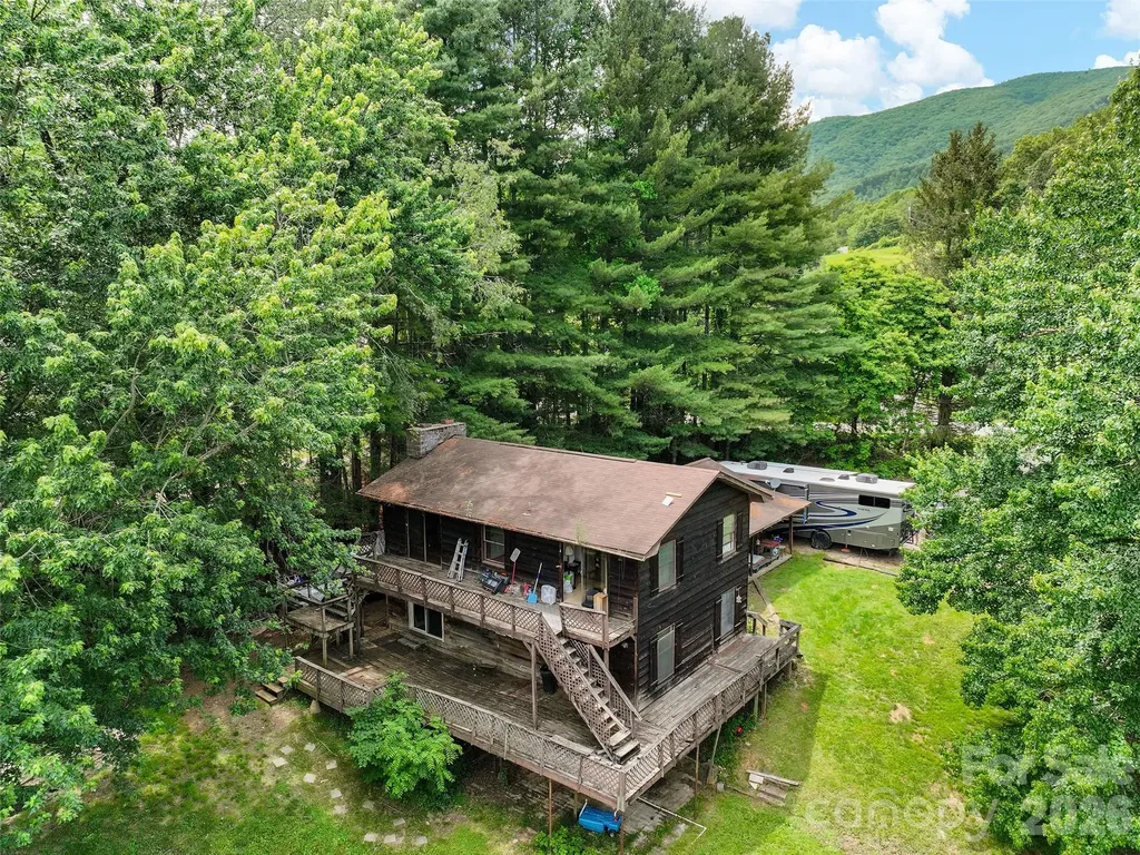 277 Orion Davis Road Waynesville NC 28786
