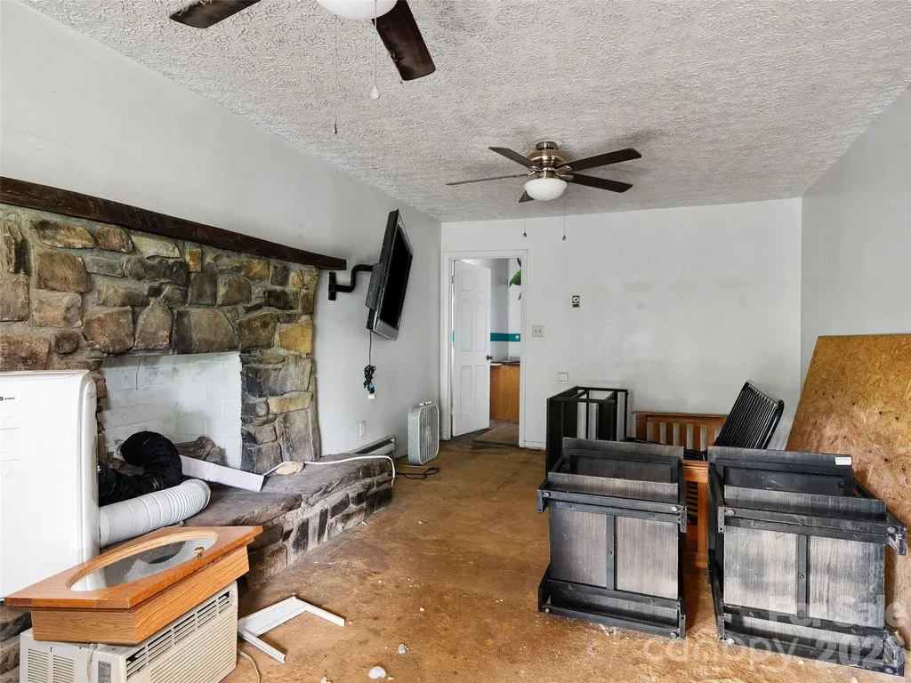 277 Orion Davis Road Waynesville NC 28786