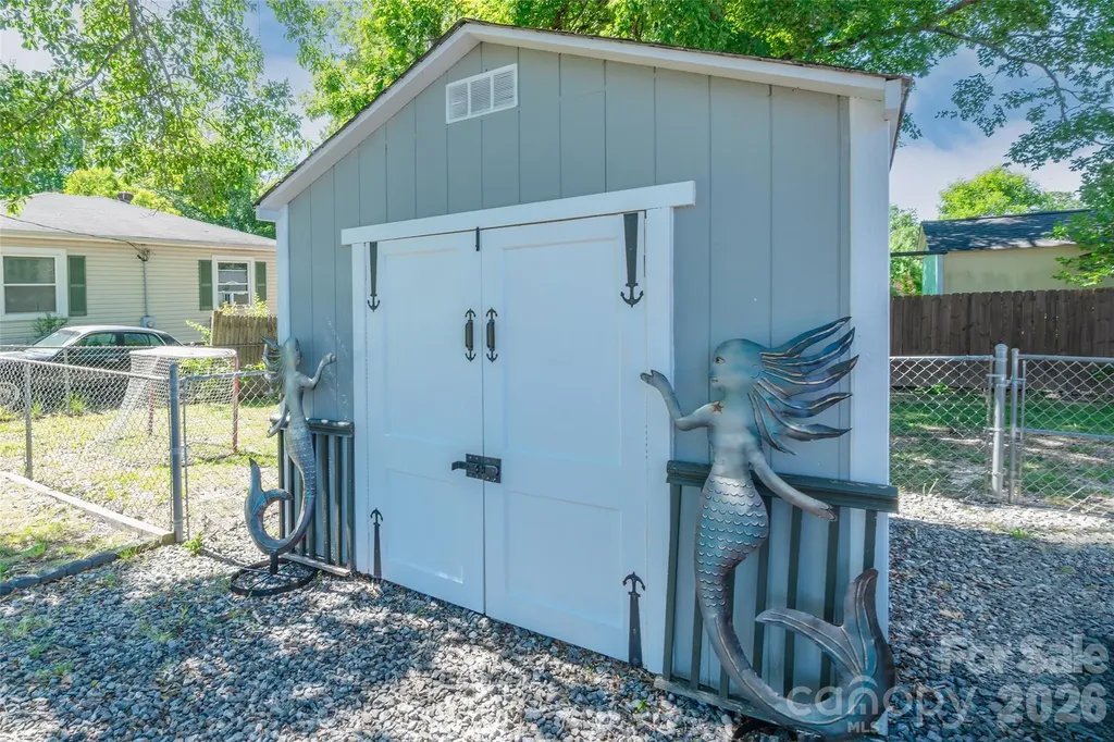1101 Oakwood Avenue Kannapolis NC 28081