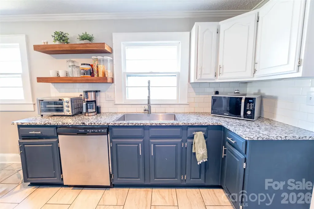 1101 Oakwood Avenue Kannapolis NC 28081