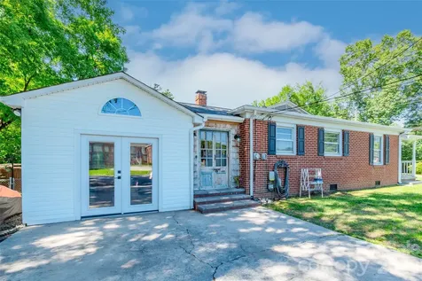 1101 Oakwood Avenue Kannapolis NC 28081