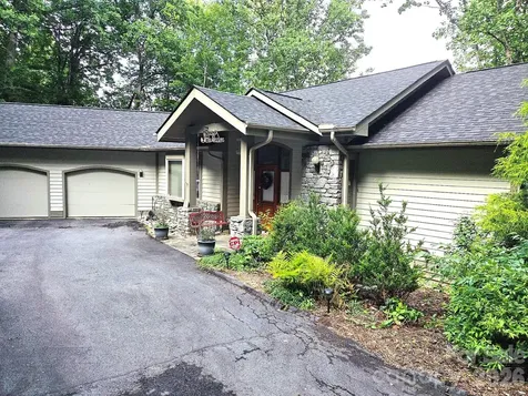 1015 High Vista Drive Mills River NC 28759