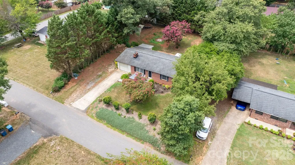 1809 31st Street NE Hickory NC 28601