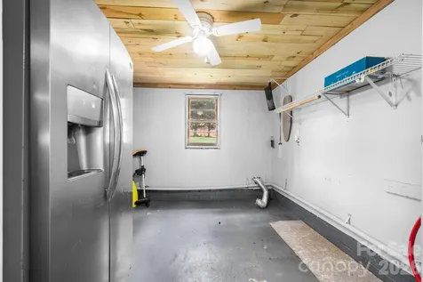 1809 31st Street NE Hickory NC 28601