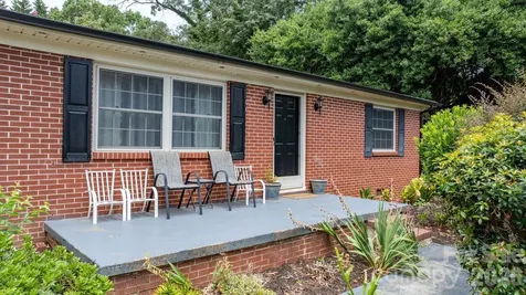 1809 31st Street NE Hickory NC 28601