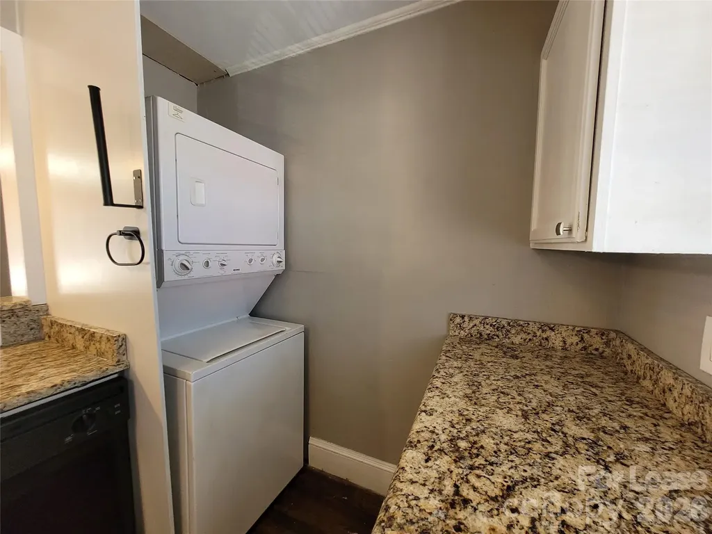 214 Salisbury Road Mooresville NC 28677