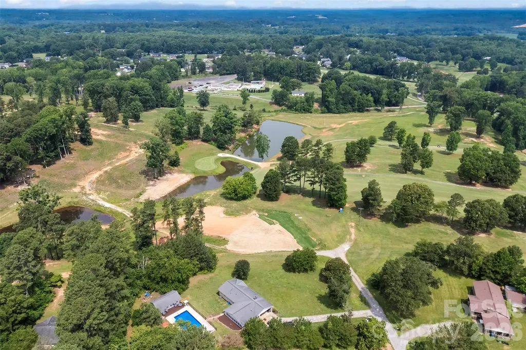 117 Club View Drive Cherryville NC 28021