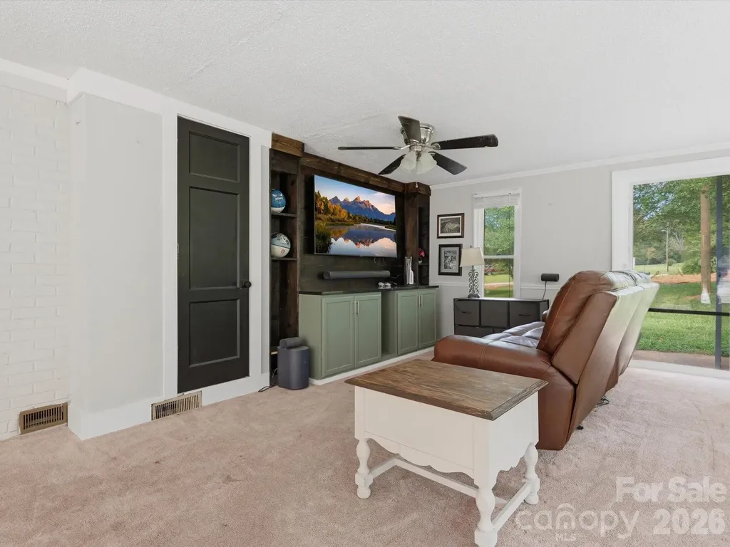 117 Club View Drive Cherryville NC 28021