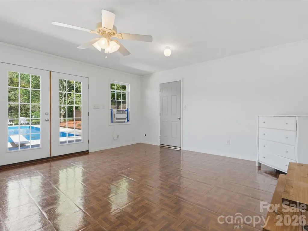117 Club View Drive Cherryville NC 28021