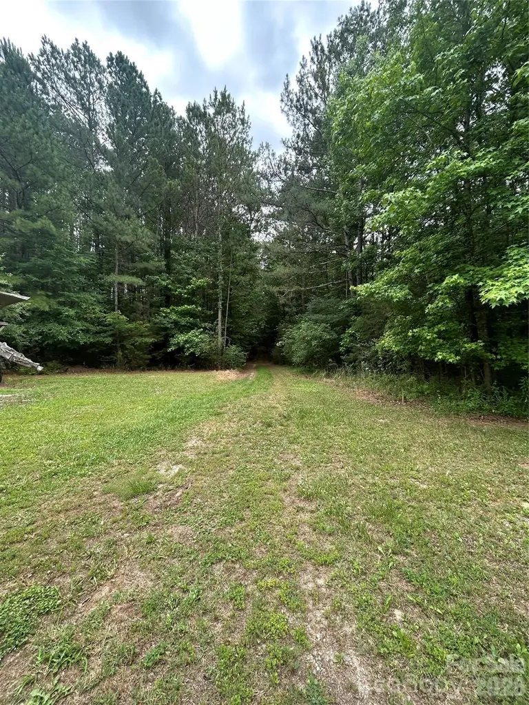 28139 Barbees Grove Road Oakboro NC 28129