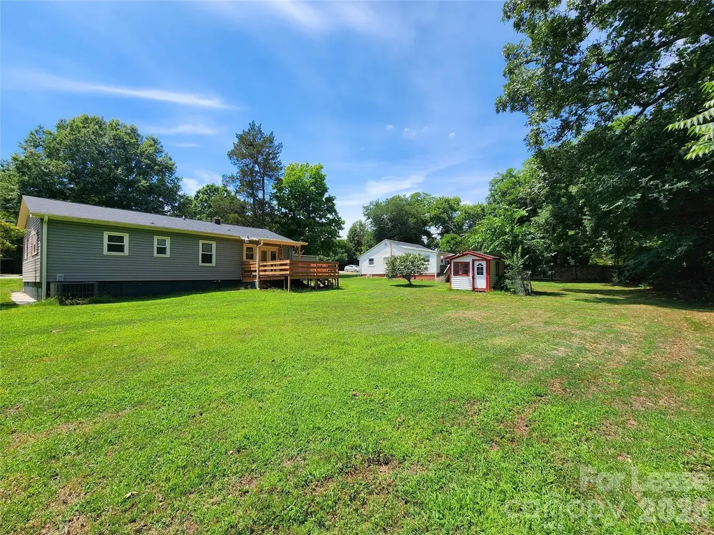 135 Oak Grove Road Statesville NC 28677