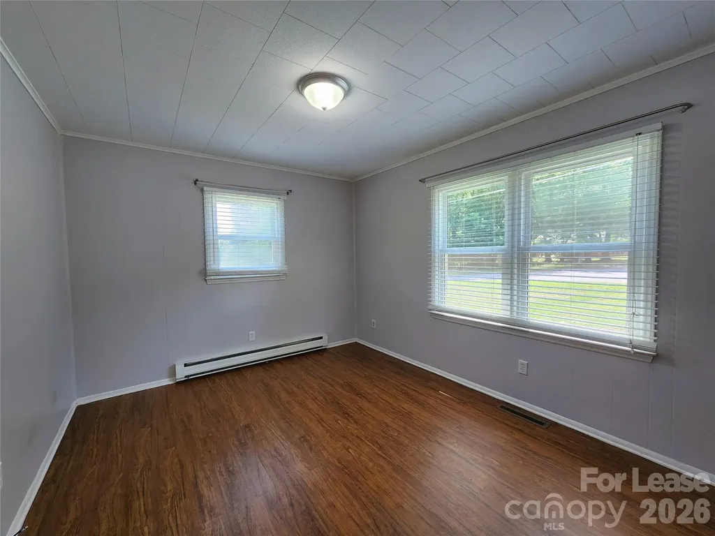 135 Oak Grove Road Statesville NC 28677