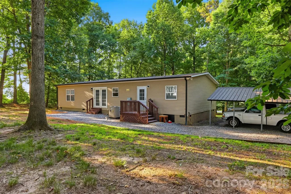 975 Jay Burke Road Taylorsville NC 28681