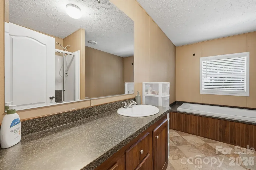 975 Jay Burke Road Taylorsville NC 28681