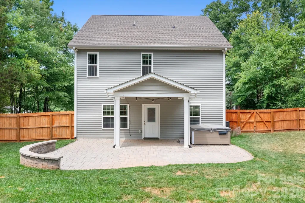 2617 Kendrick Avenue Charlotte NC 28269