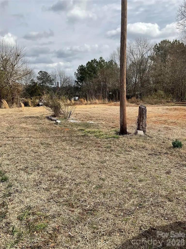 293 S Pea Ridge Road Mooresboro NC 28114