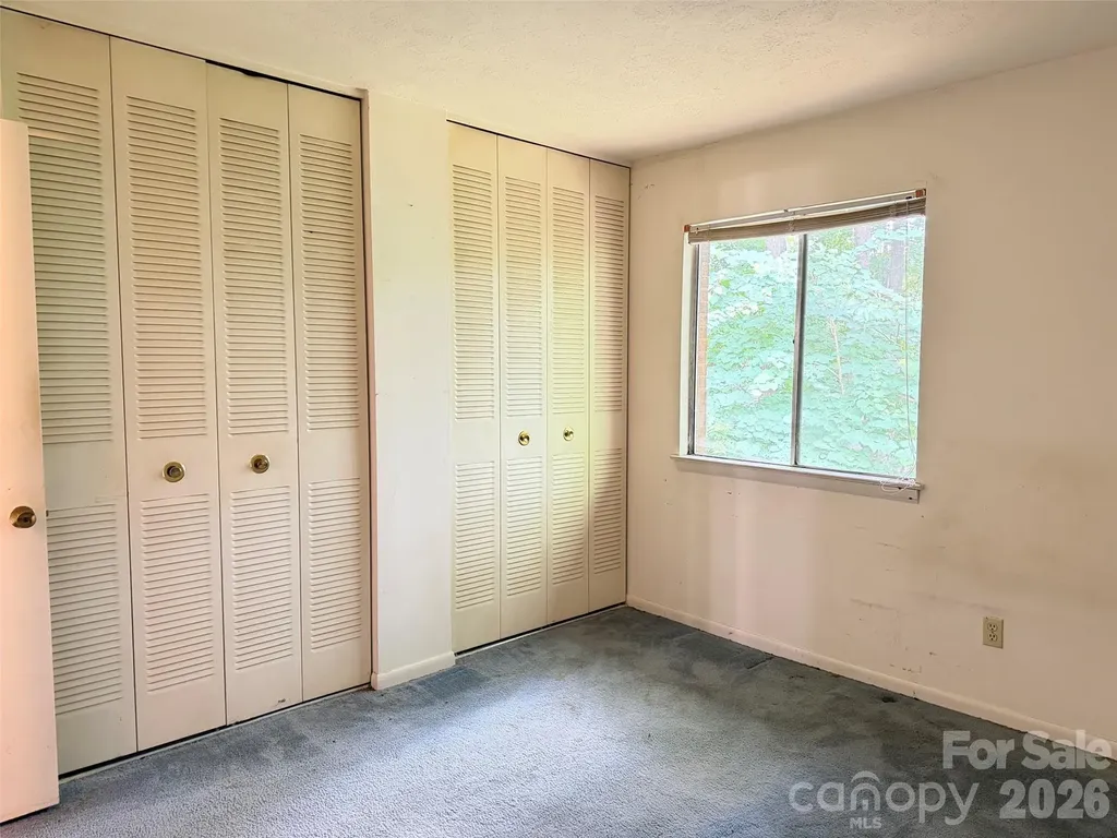 401 Orchard Trace Lane Charlotte NC 28213