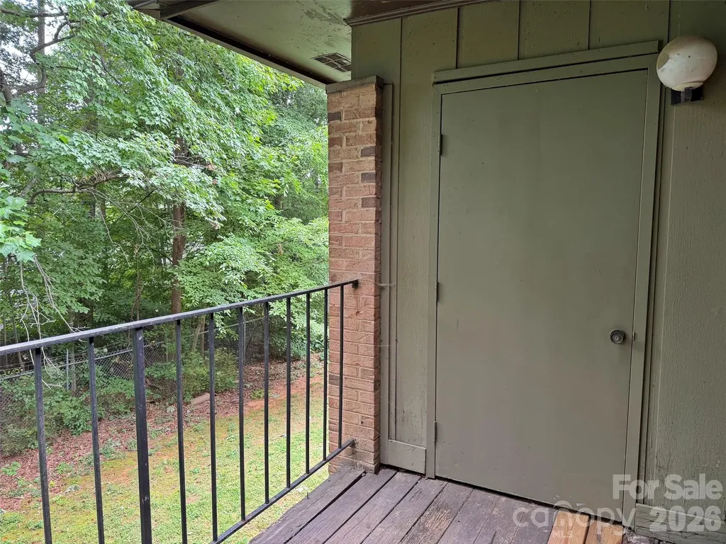 401 Orchard Trace Lane Charlotte NC 28213