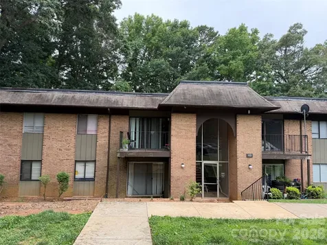 401 Orchard Trace Lane Charlotte NC 28213