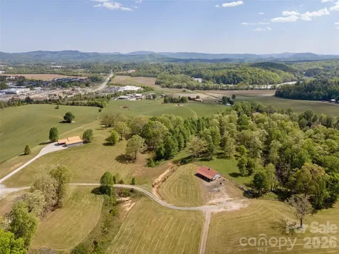 285 Mt Gilead Church Road Mills River NC 28759