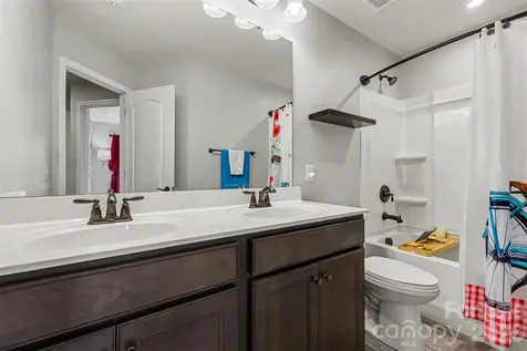 5012 Forest Hills Place Fort Mill SC 29707