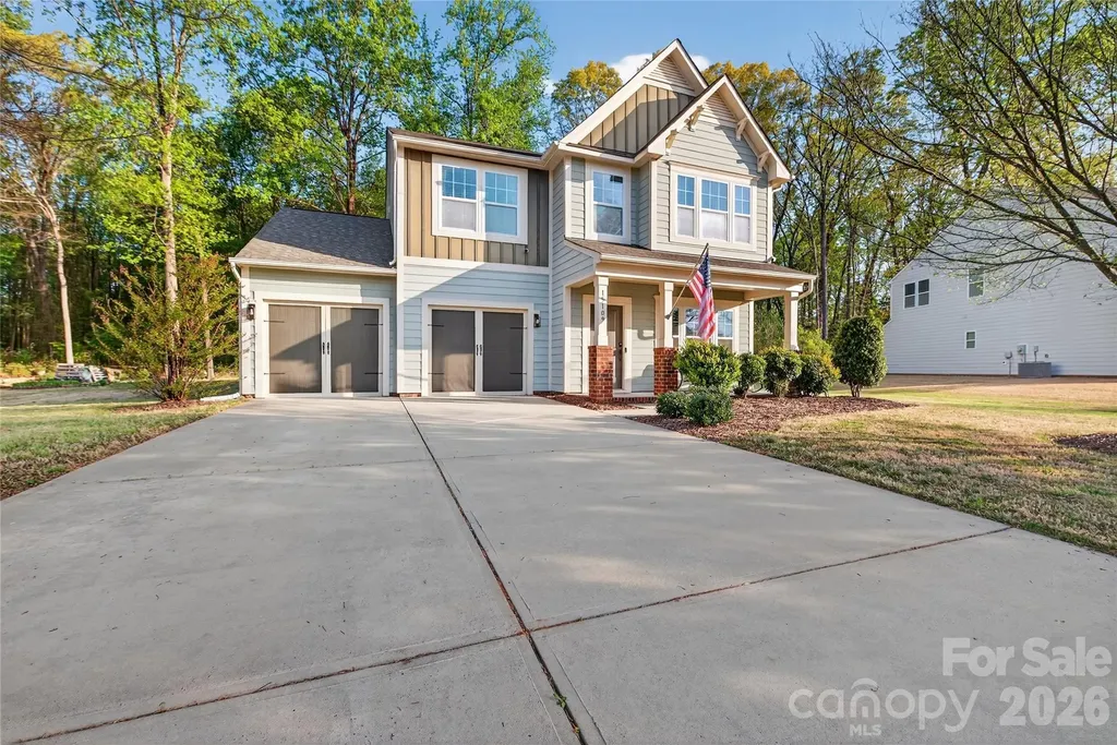 15109 Ockeechobee Court Charlotte NC 28227