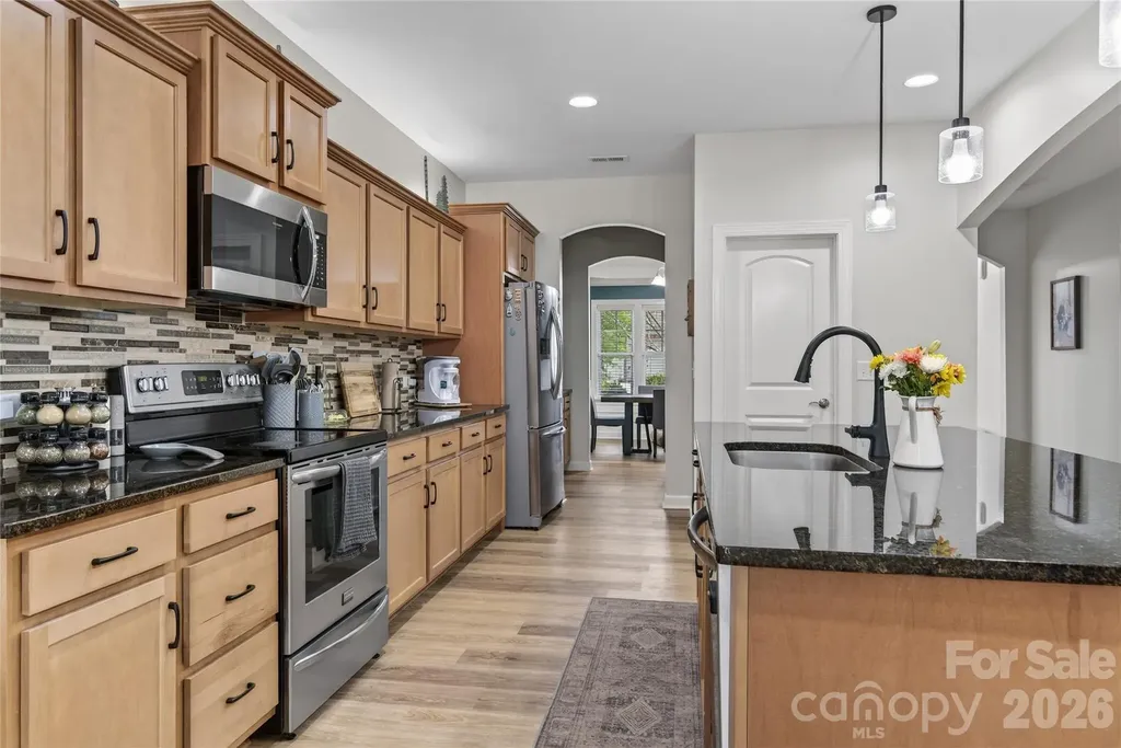 15109 Ockeechobee Court Charlotte NC 28227