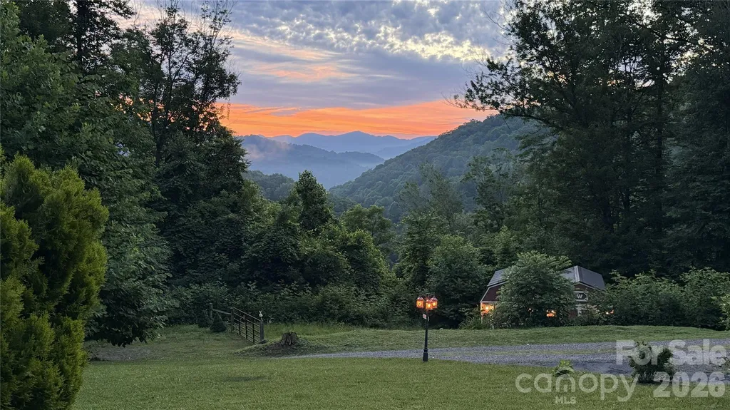 570 Rugged Top Road Waynesville NC 28785