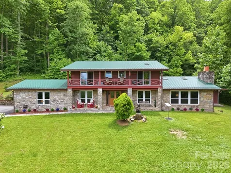 570 Rugged Top Road Waynesville NC 28785