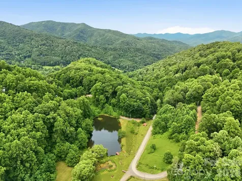 570 Rugged Top Road Waynesville NC 28785