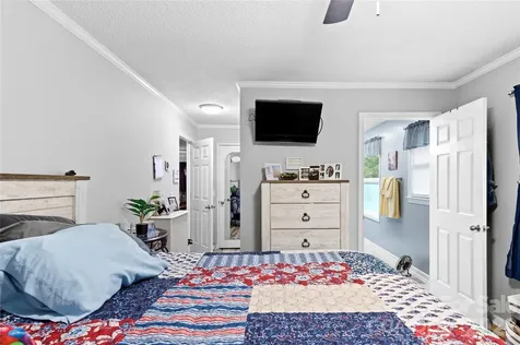 303 Alexander Drive North Wilkesboro NC 28659