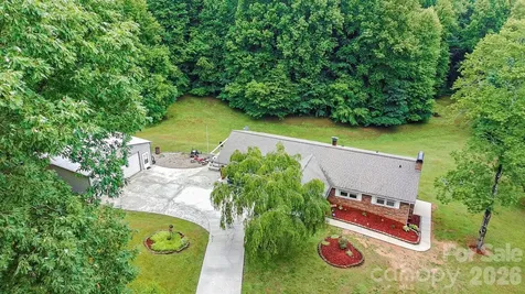 303 Alexander Drive North Wilkesboro NC 28659