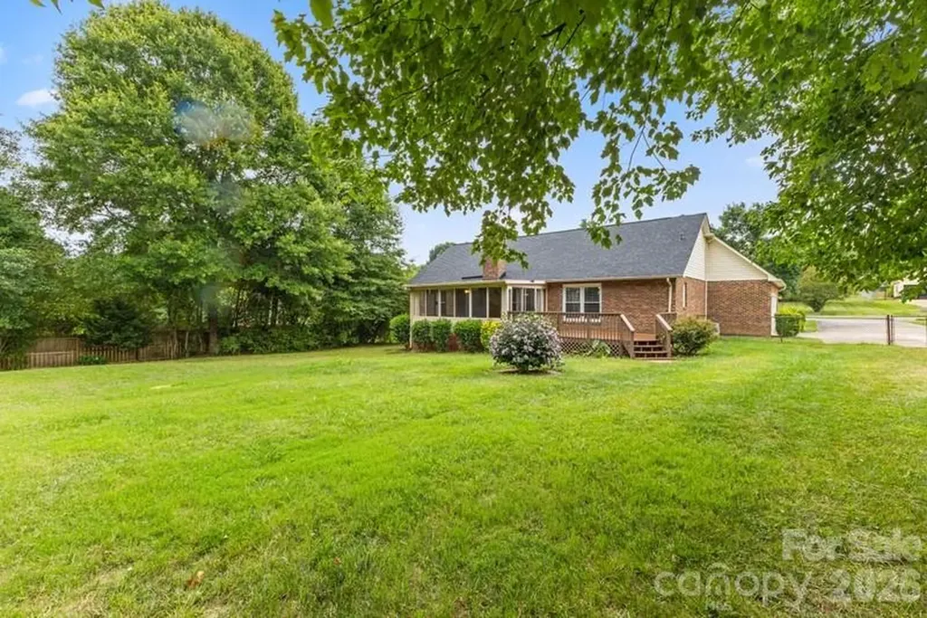 105 Spurgen Drive Kings Mountain NC 28086