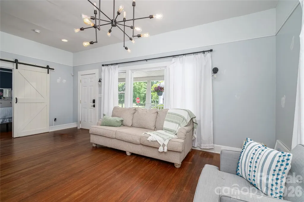 58 4th Street Cramerton NC 28032