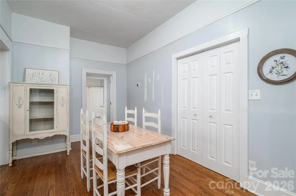 58 4th Street Cramerton NC 28032