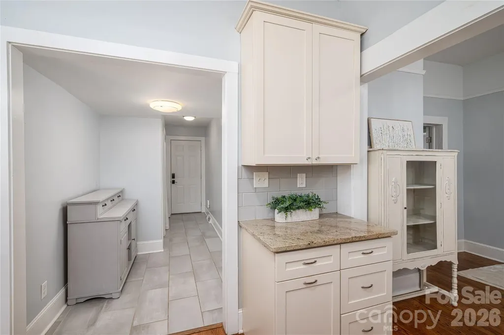 58 4th Street Cramerton NC 28032