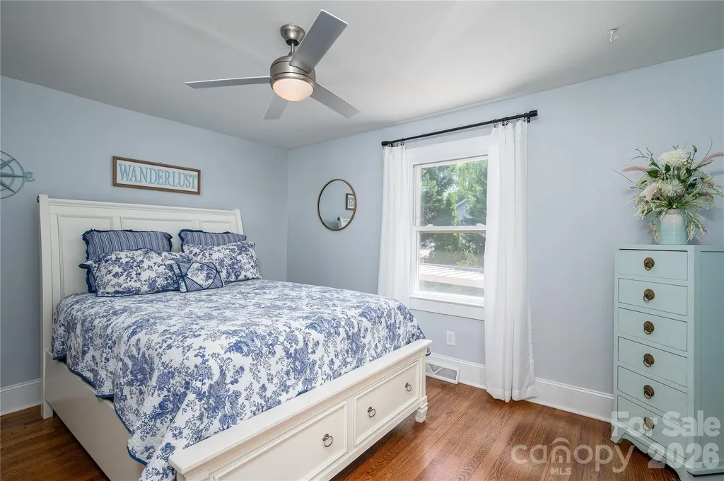 58 4th Street Cramerton NC 28032