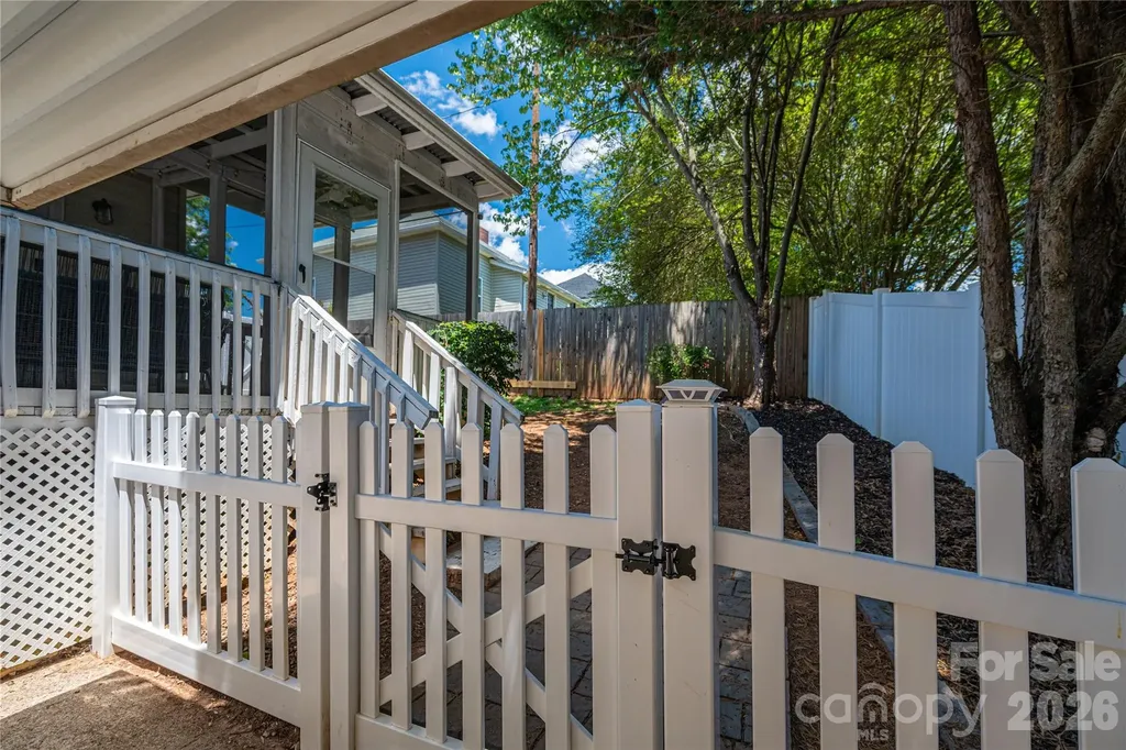 58 4th Street Cramerton NC 28032