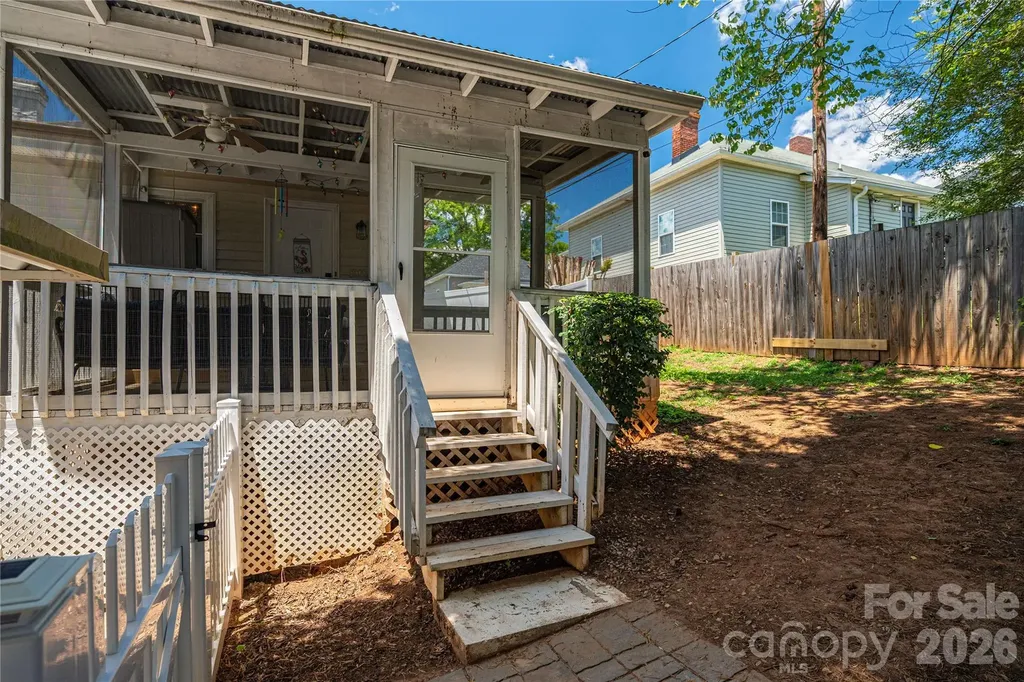 58 4th Street Cramerton NC 28032