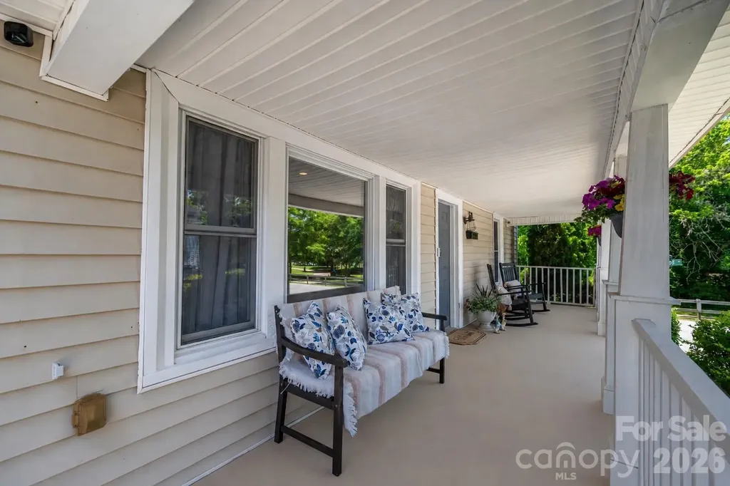 58 4th Street Cramerton NC 28032