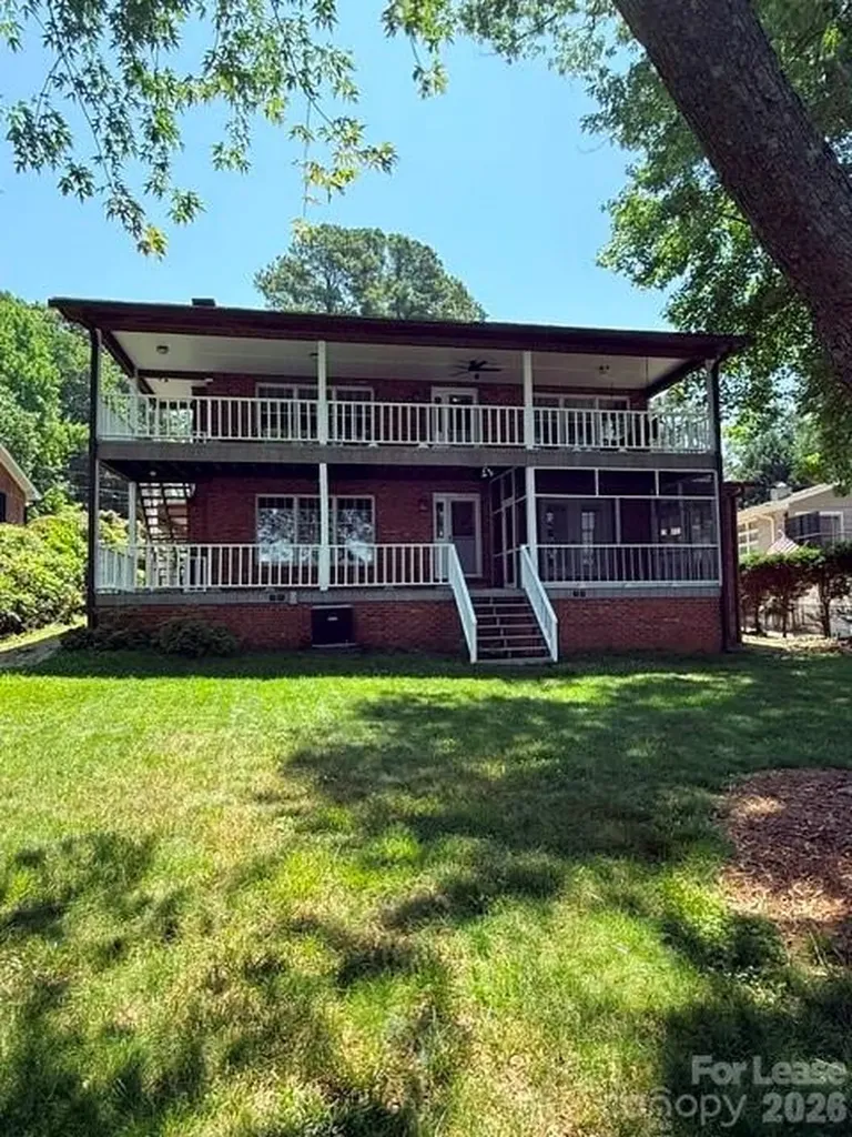 21107 Island Forest Drive Cornelius NC 28031