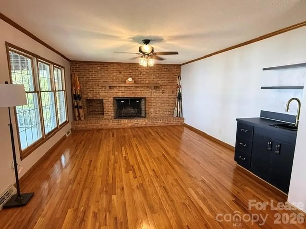 21107 Island Forest Drive Cornelius NC 28031